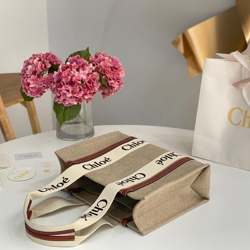 Ch10e  woody tote bag in linen