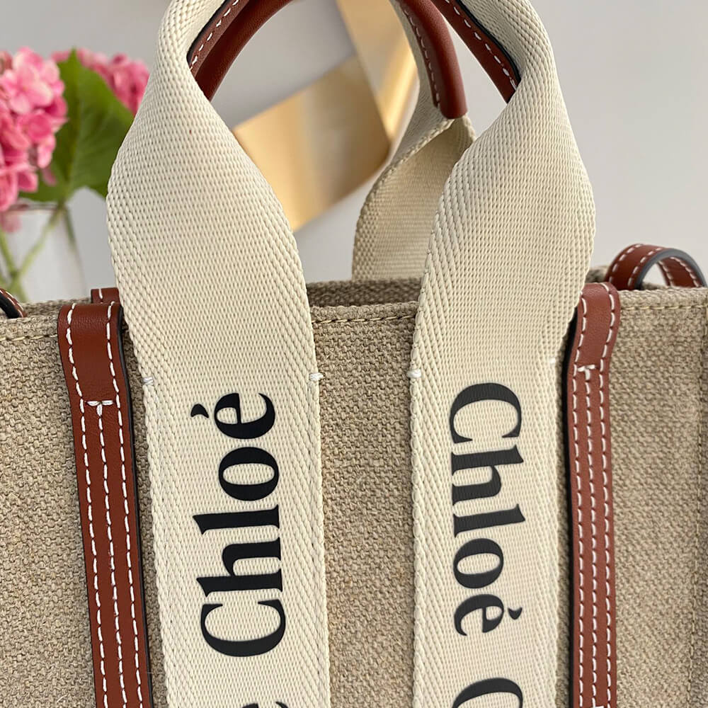 Ch10e   mini woody tote bag in linen