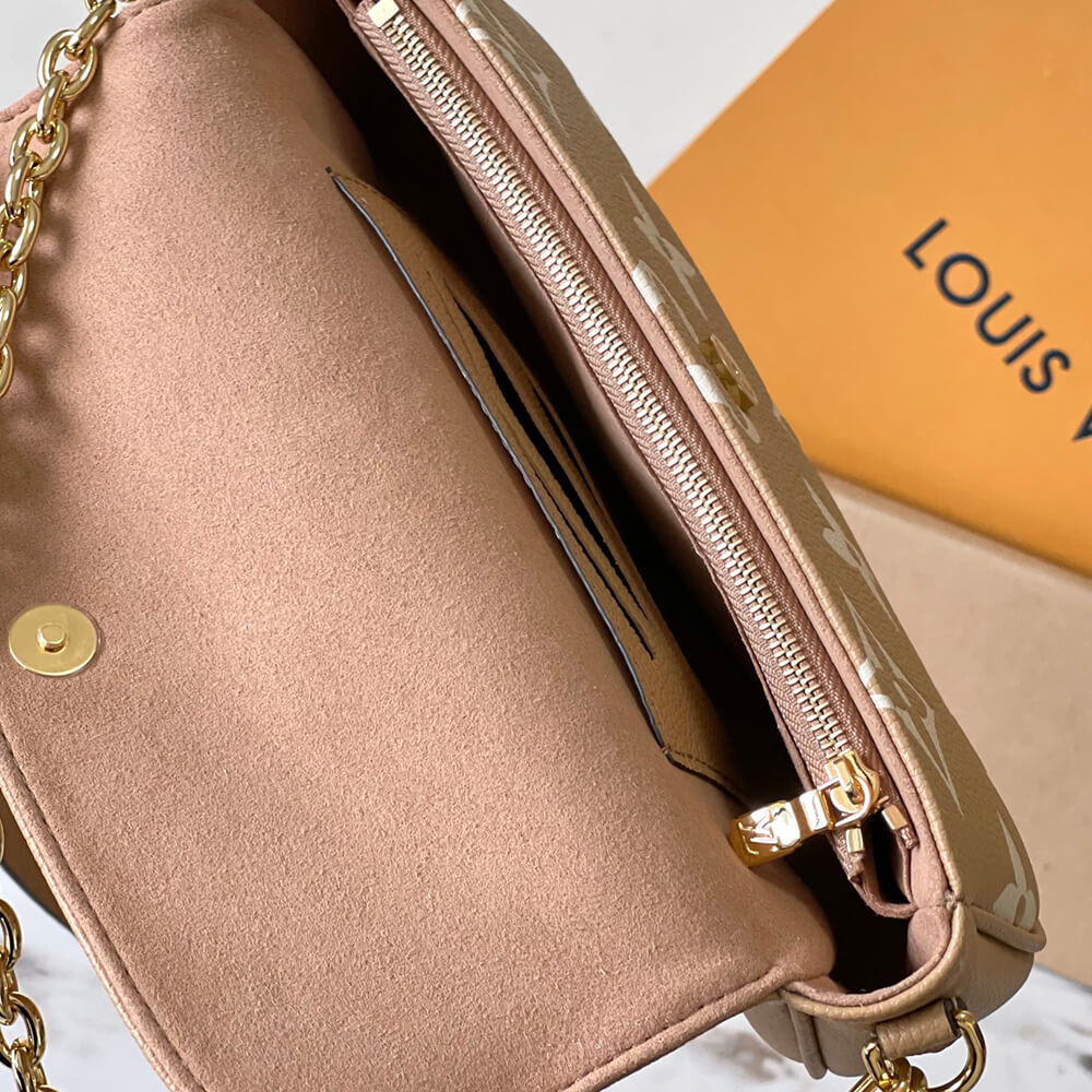 LV Wallet On Chain Ivy