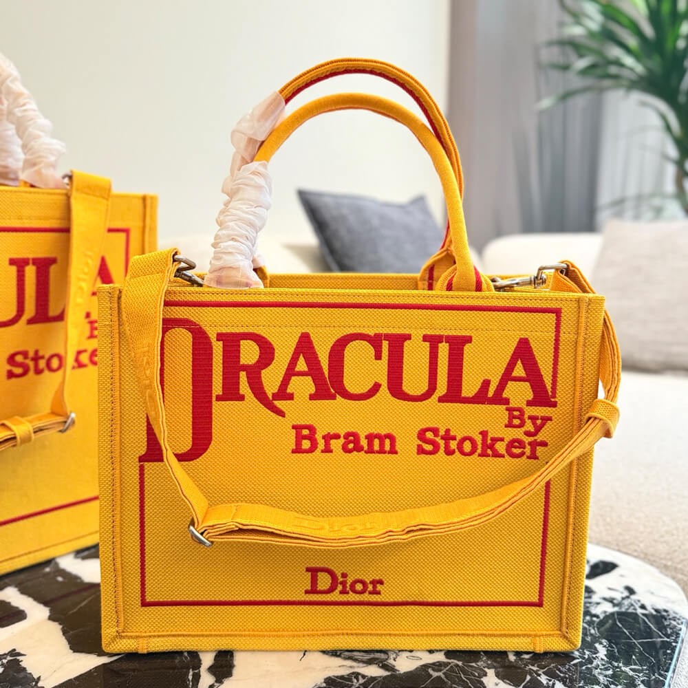 Mini D10r Book Tote with Strap